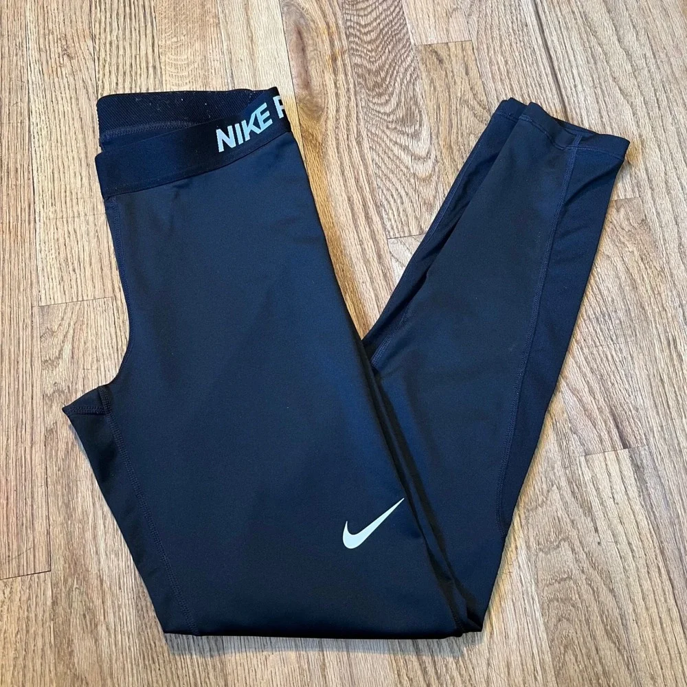 Nike Pro Dri-FIT Womens Black Training Leggings Mesh Panel Size M